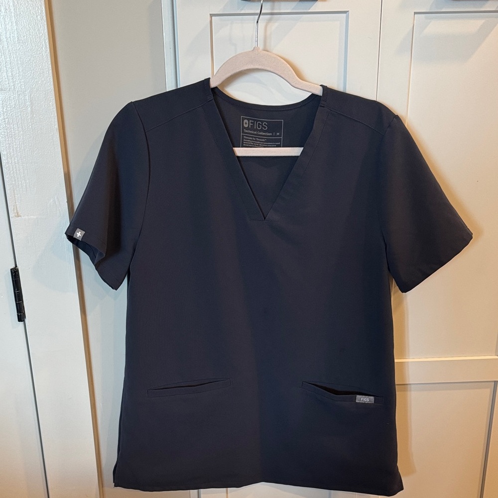Figs Charcoal V-Neck Scrub Top